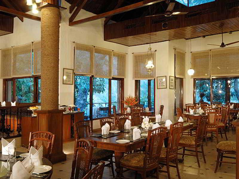Taj Corbett Resort And Spa Uttarakhand Rāmnagar Restaurant photo