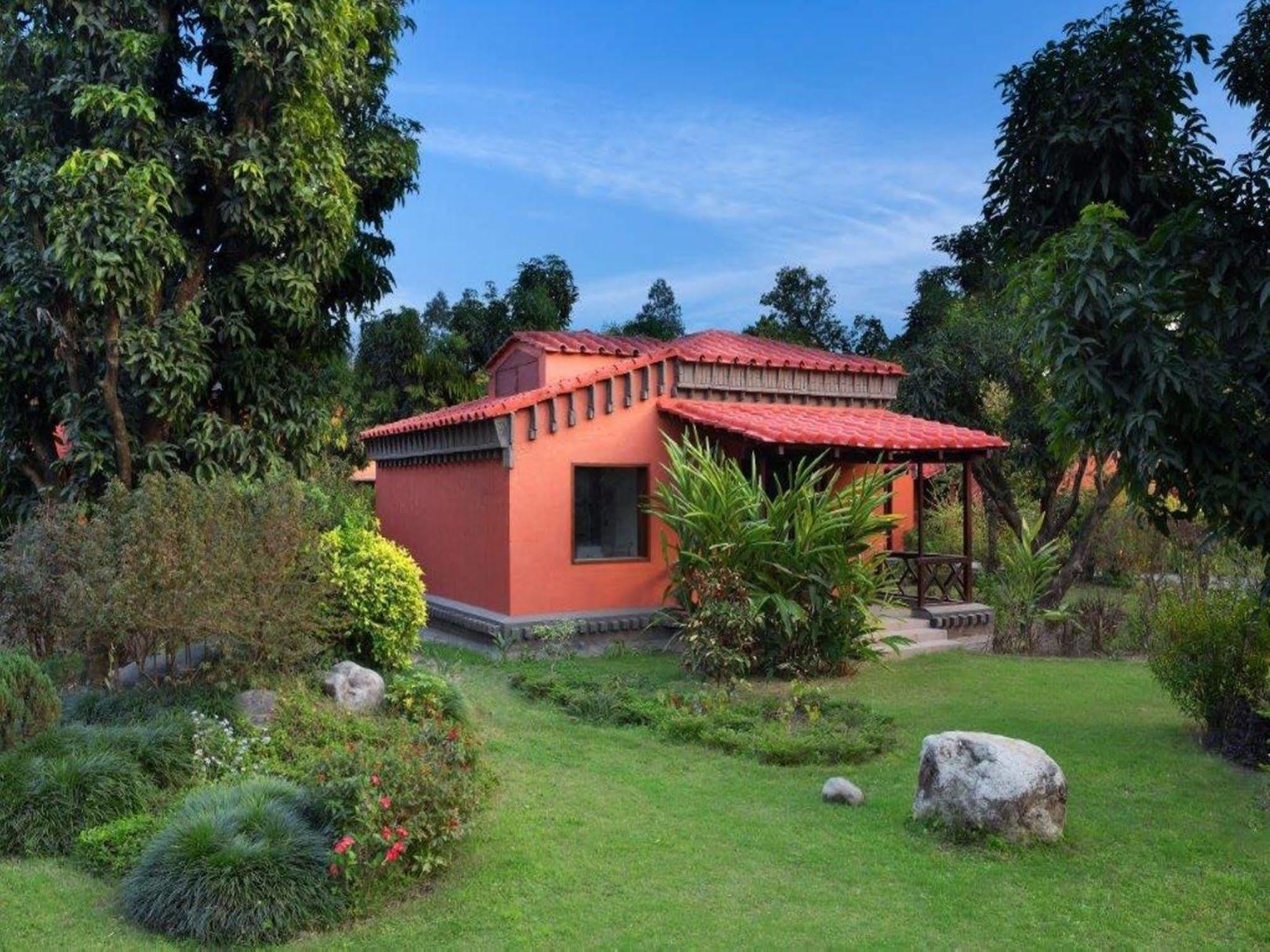 Taj Corbett Resort And Spa Uttarakhand Rāmnagar Extérieur photo